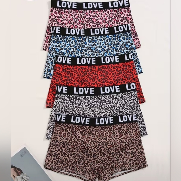 Colorful Leopard Print Shorts Set - Picture 4 of 5